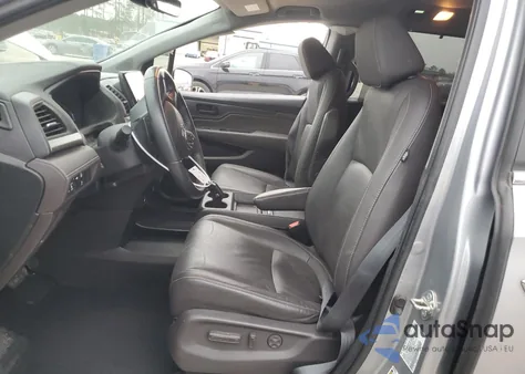 2021 Honda Odyssey Exl z USA, uszkodzony, nr VIN 5FNRL6H78MB026744